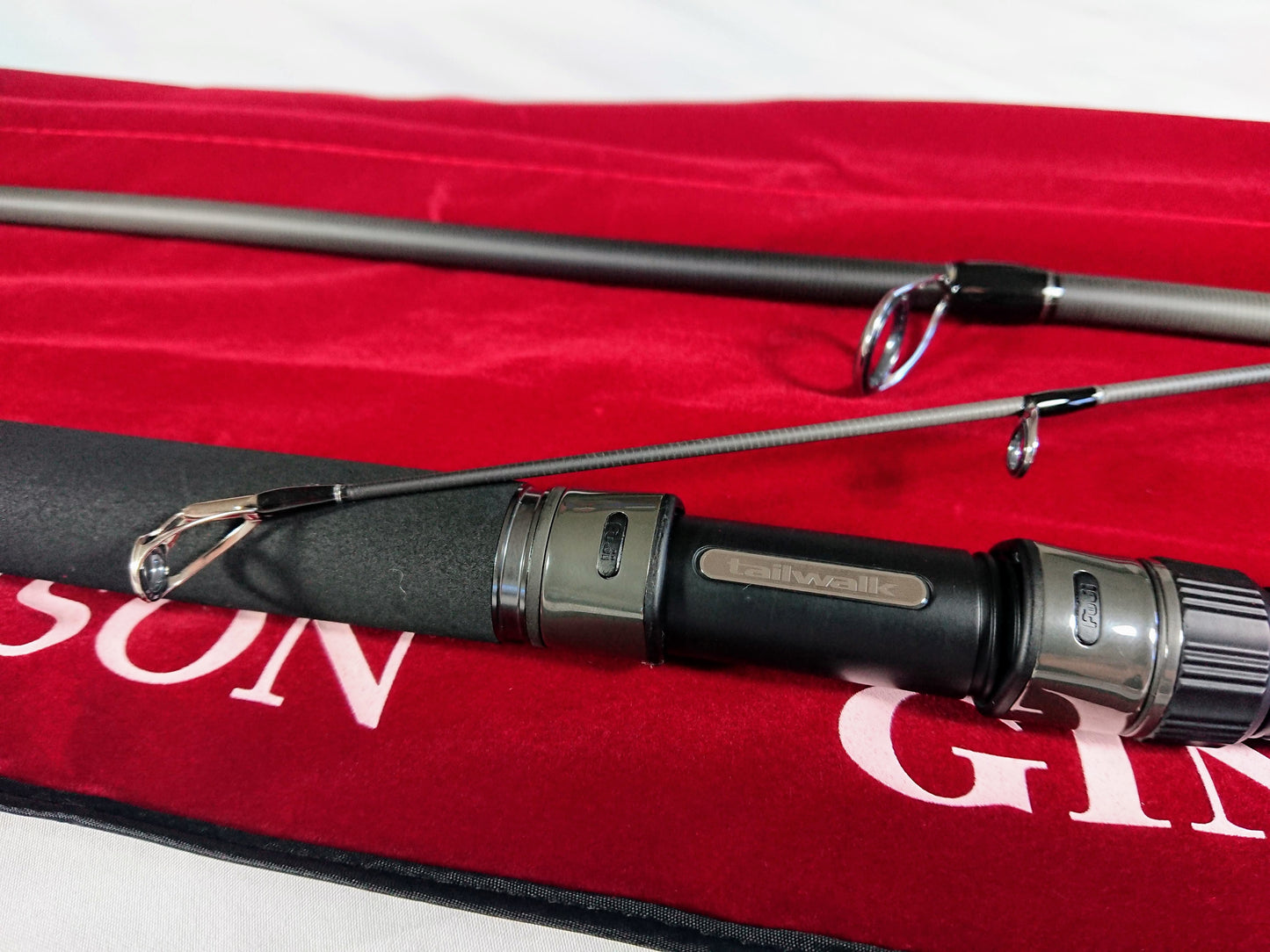 Tailwalk KEISON GINSEI PLUS 110H-P3 Salmon Fishing Rod