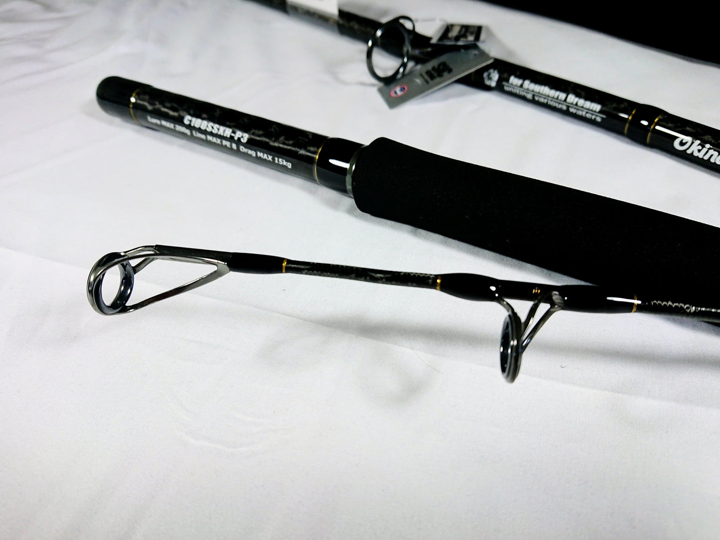 Caña para pesca de orilla Tailwalk OKINAWA MANBIKA C100SSXH-P3