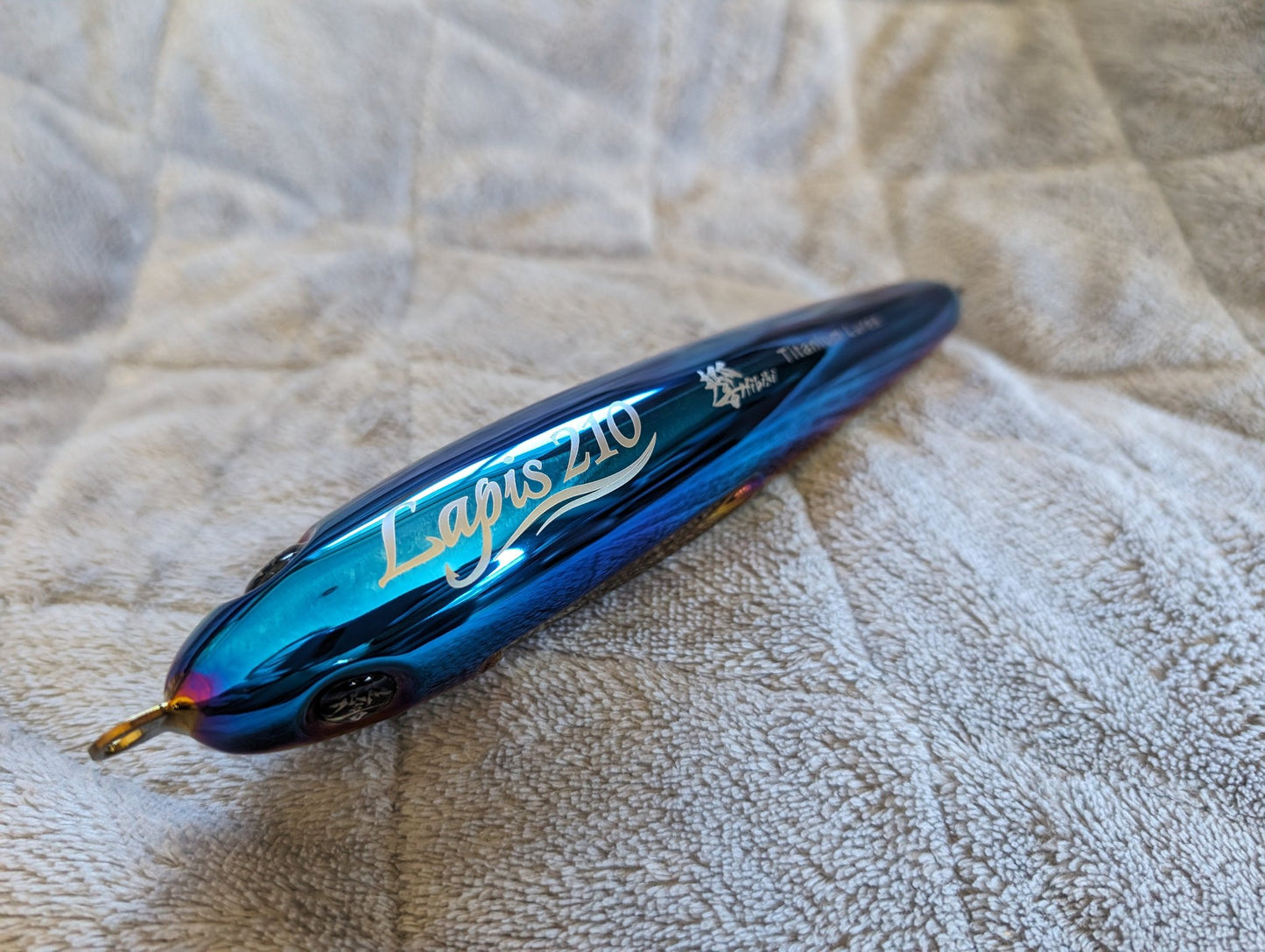 Hibiki Lapis 210 Titanium Topwater Stickbait