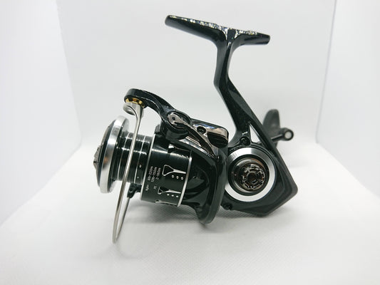 Carrete giratorio Tailwalk Speaky 2500HGX