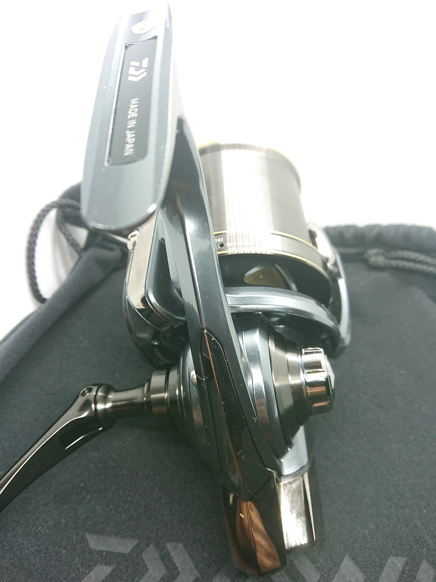 Daiwa 21 SURF BASIA 45 15PE and QD NO.5 Surfcasting Reel